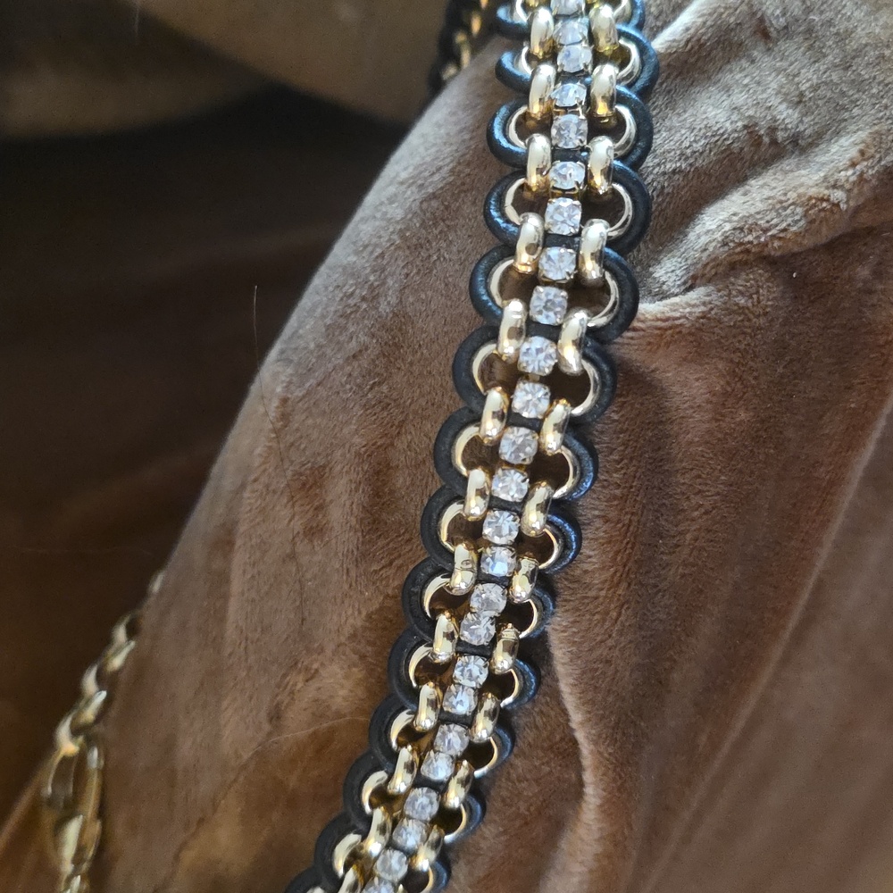 Gold-tone Napier Chunky Link Rhinestone costume jewelry choker necklace